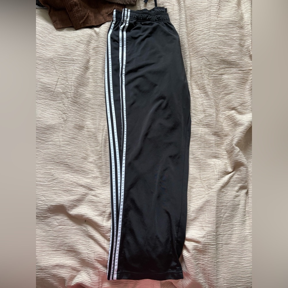 Baggy flared Adidas pants